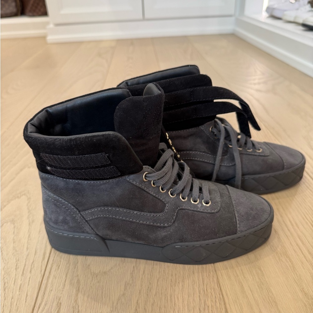 CHANEL Black Leather Interior Sneakers